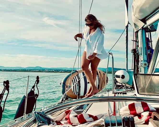 Discover the Lisbon Riviera : 2h Sailboat Tour - Overview of the Tour