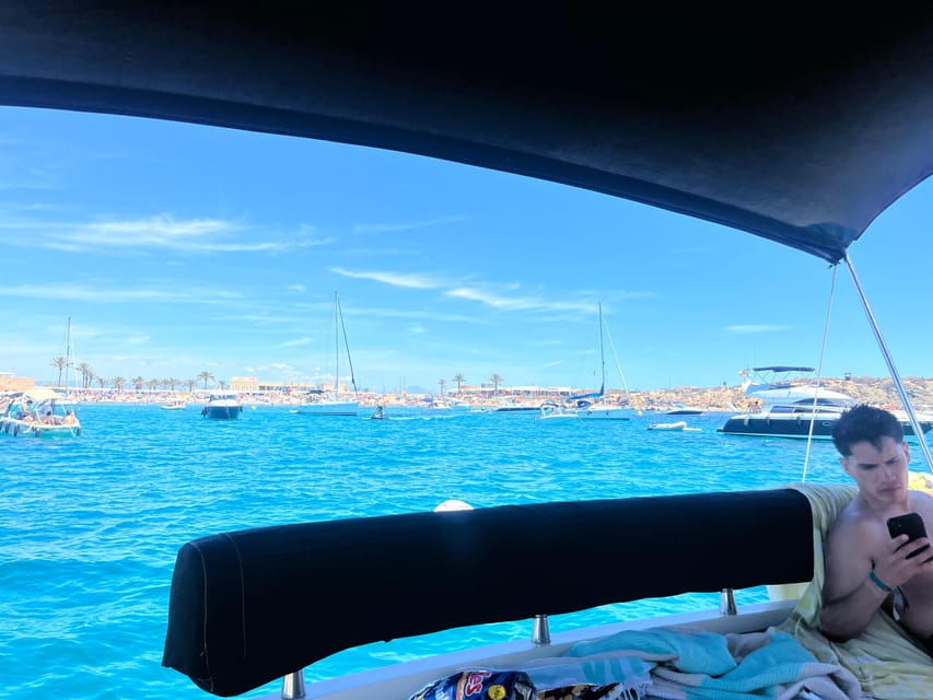 Discover Torrevieja Bay – Onboard in Exclusive Boat.