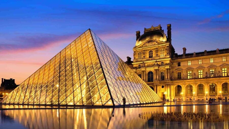 Eiffel & Seine Cruise With Hotel Pick up and Crepe Tasting - Activity Overview