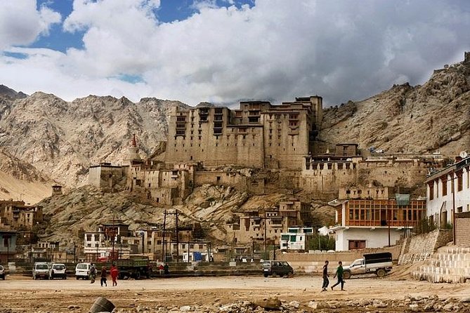 Enchanting Ladakh Tour