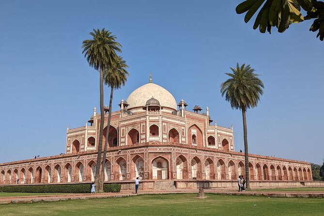 Epic Private Tour of Delhi With Premium Guide & Car