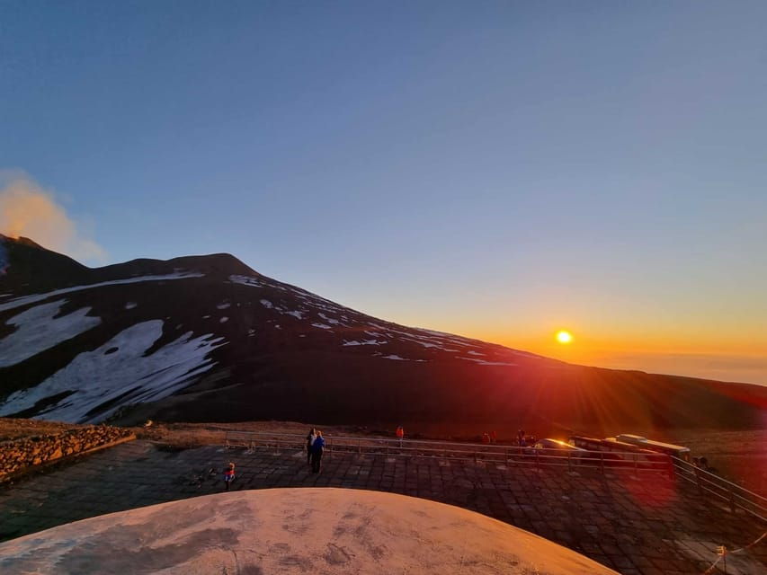 Etna Sunset Tour by 3000 M.