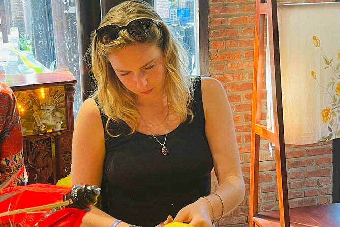 Experience Making Lantern With Locals in Hoi an Old Town - Overview