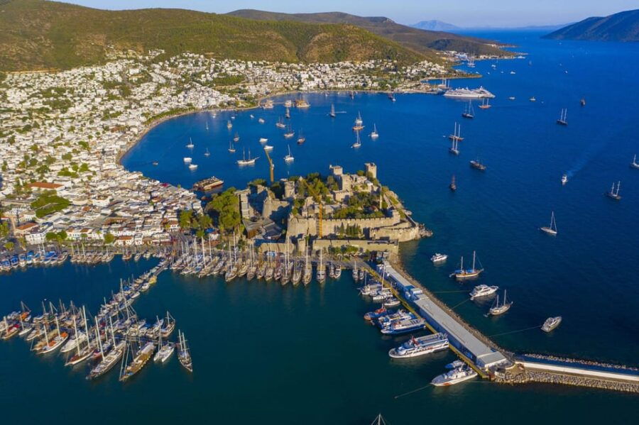 Explore Bodrum: Shop, Sightsee, and Soak in the Charm!