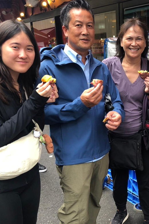 Explore Ginza Nightlife Friendly Foodie Tour With a Guide