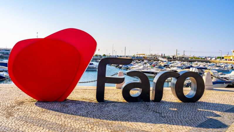 Faro Airport: Private Transfer to Matalascanas