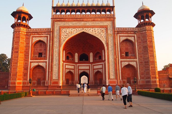 Fatehpur Sikri Private Half Day Tour
