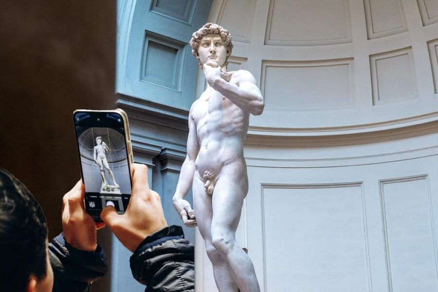 Florence: Exclusive Evening Tour of Michelangelos David - Evening Tour Overview