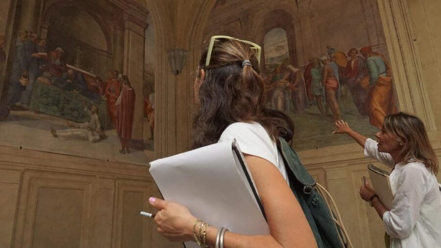 Florence: Hidden Gems and Live Painting With Licensed Guide