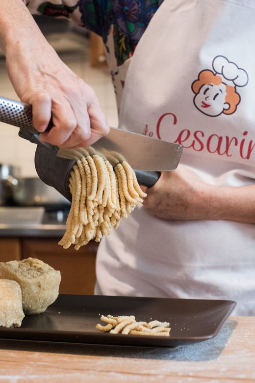 Forli: Cooking Class at a Local's Home