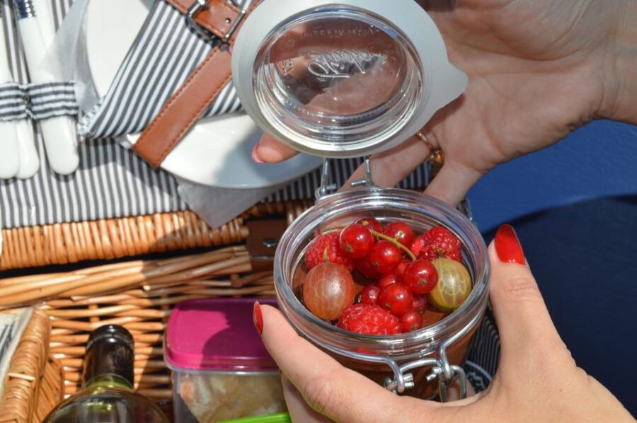 Freischütz Picnic Basket With Local Products - Experience Overview