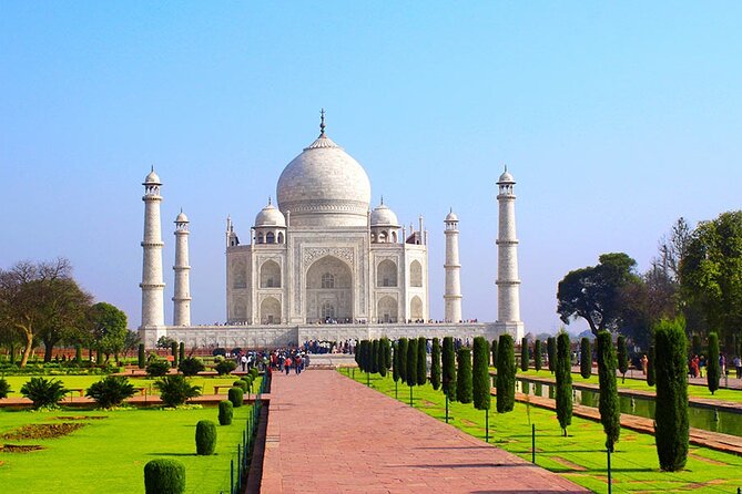 From Chennai – Overnight Taj Mahal Agra Private Tour by Return Flights