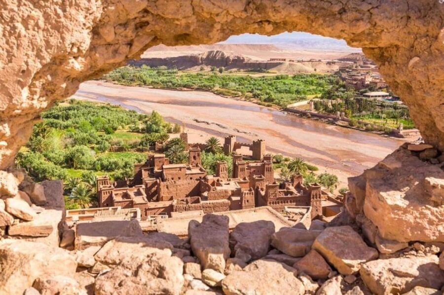 From Fes: 3-Day Unforgettable Desert Tour to Marrakech