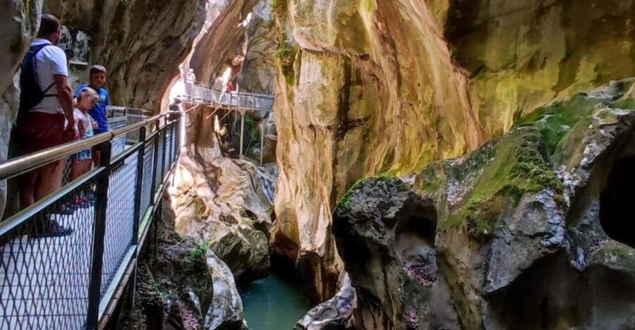 From Geneva: Yvoire and Gorges Du Pont Du Diable Day Trip - Overview of the Day Trip