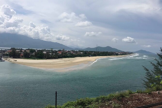 From Hue to Hoi an via the Hai Van Pass, Monkey Mountain, by Car, and Vice Versa - Location and Transportation Details