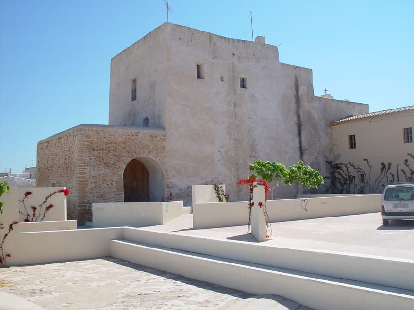 From Ibiza: Ferry and Guided Bus Excursion in Formentera