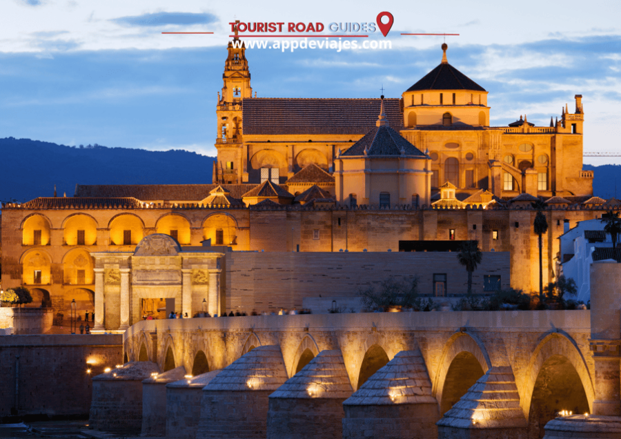 From Madrid: Seville & Mosque of Córdoba Day Tour by Train