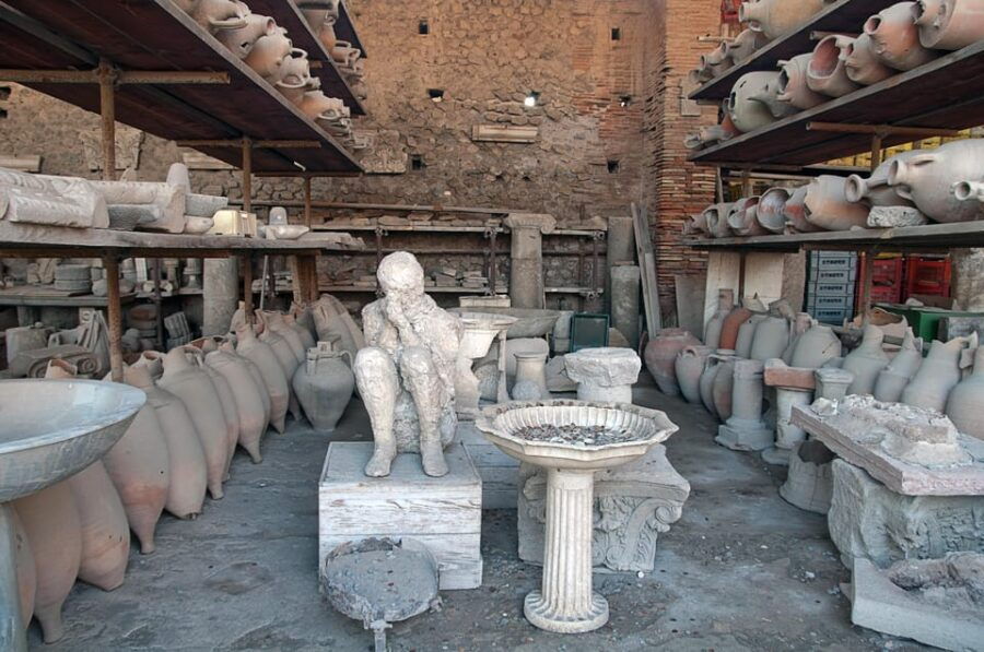 From Naples Port:Pompeii+Vesuvius Tour