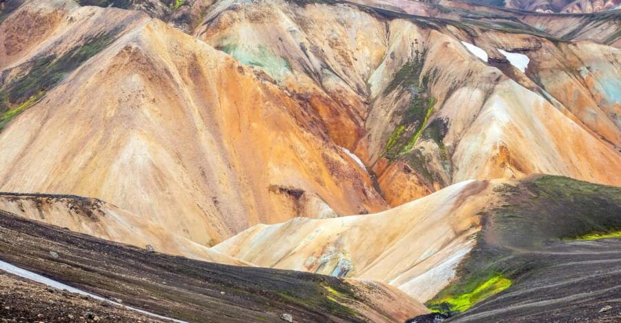 From REYKJAVIK: Landmannalaugar Private 4×4 Excursion