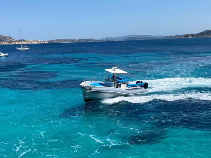 From Santa Teresa Gallura: Private Speedboat With Skipper