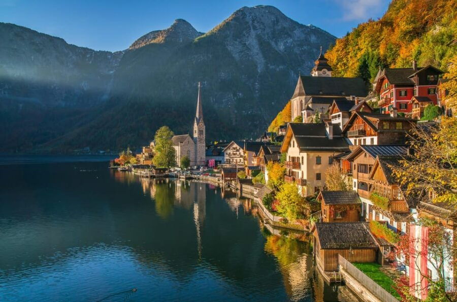 From Vienna: Melk, Hallstat, and Salzburg Day Trip