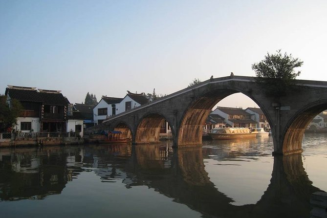 Full-Day Private Tour to Sanghai Zhujiajiao Water Town