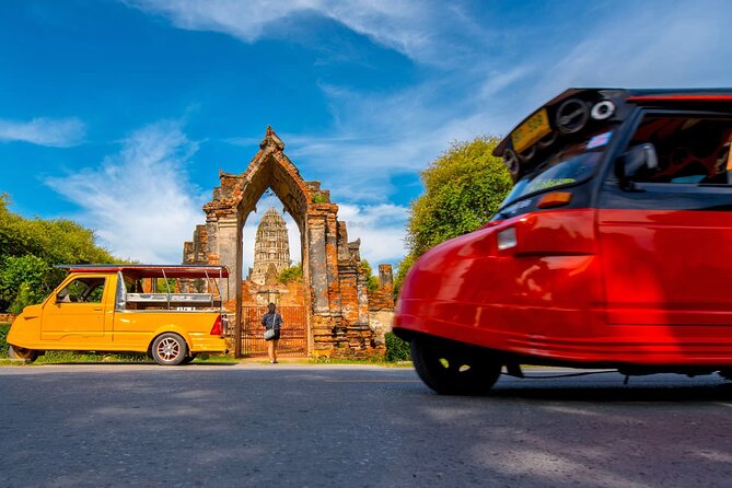 Funky Frog TukTuk Ride-AyutthayaTemples, FloatingMarket, BoatRide - Tour Highlights