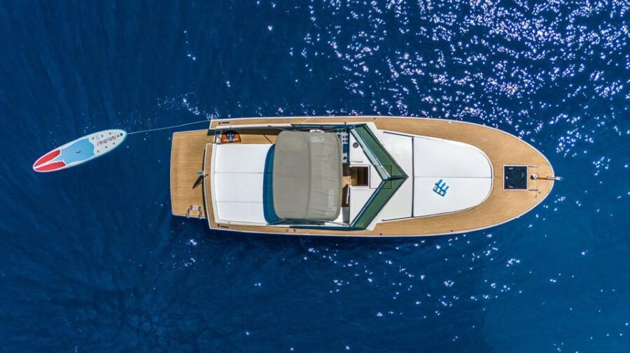 Giglio Island: Private Luxury Yacht Tour From Argentario