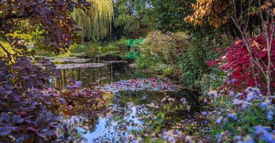 Giverny Private Tour: Claude Monets House, Gardens & Rouen