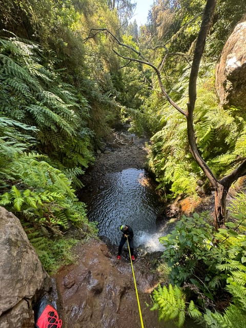 Go Explore Canyoning Level 1 Rochaão