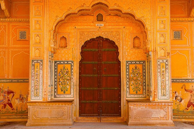 Golden Triangle Tour With Udaipur- Delhi Agra Jaipur Udaipur Tour
