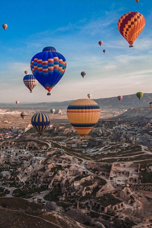 Göreme: Balloon Ride in Otherworldly Landscape of Cappadocia