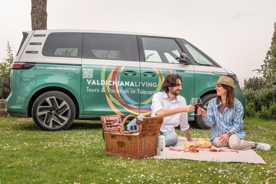 Green Tour on Electric Van and Picnic With Organic Products - Overview of the Green Tour
