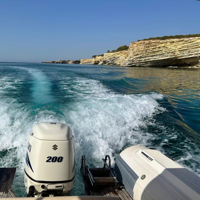 Group Tour – Avola, Reserve of Plemmirio, Caves of Syracuse