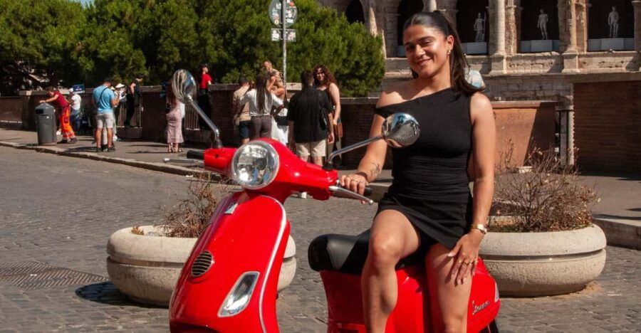 Guided Vespa Tour In Rome – Holiday on Vespa