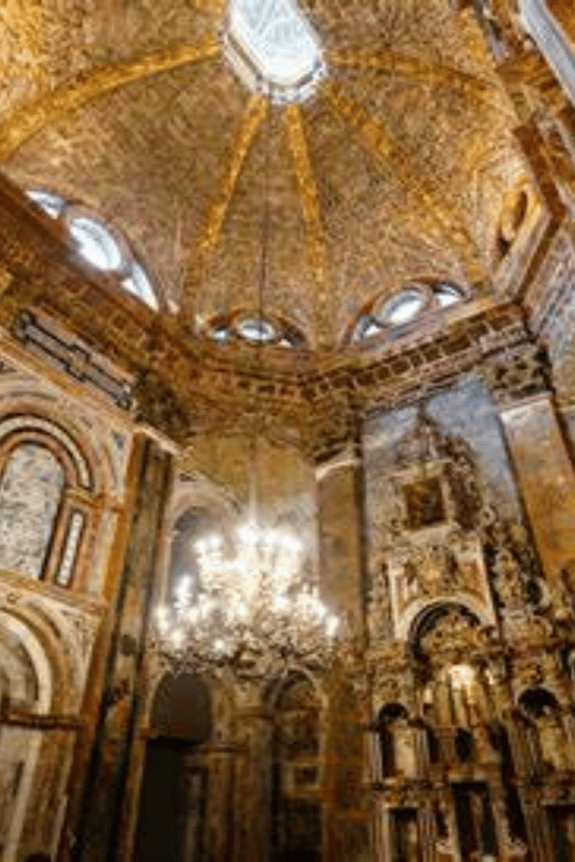 Guided Visit to the Cathedral of Santiago De Compostela + Museum - Tour Overview