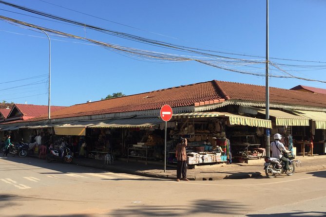 Haft Day Floating Village & Old Market