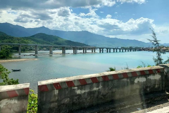 HAI VAN Pass, MONKEY MOUTAIN & MARBLE MOUNTAINS With Nice Photo Opportunity - Tour Highlights