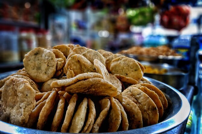 Half-Day Street Food Walking Tour in Varanasi - Tour Location and Inclusions