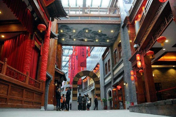 Half Day Tour for Harbin Guandong Ancient Lane and Wood Sculpture Museum