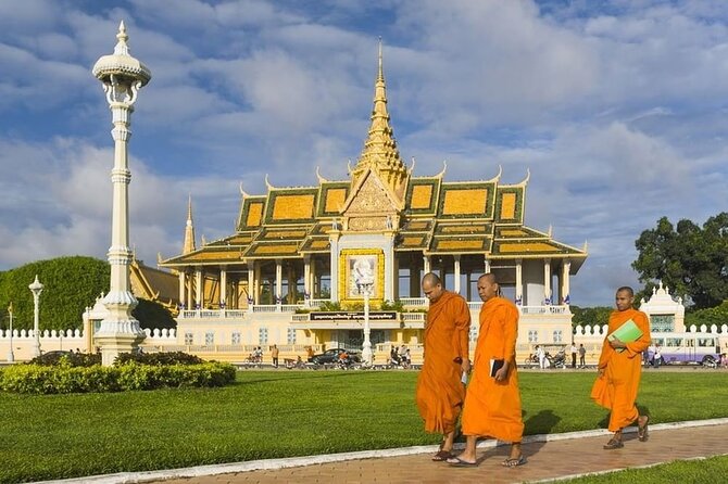 Half Day Tour in Phnom Penh - Meeting and Pickup