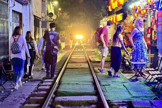Hanoi Jeep Tour Sightseeing Include Street Food and Train Street