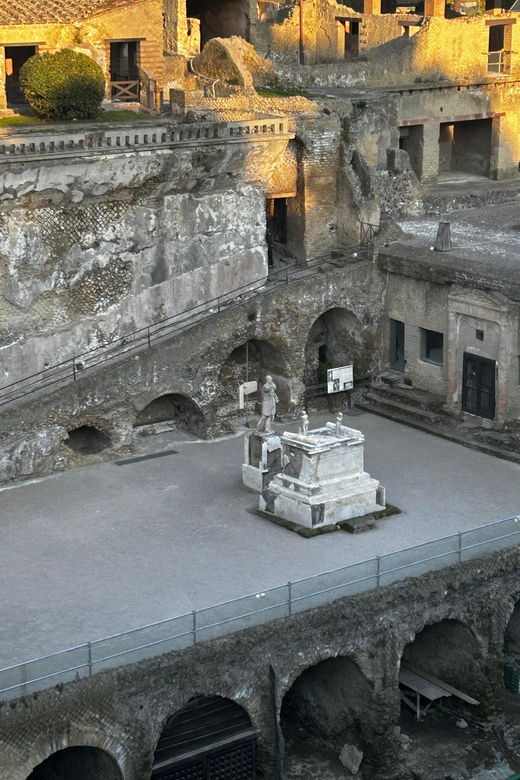 Herculaneum Private Tour (Skip-The-Line Admission Included)