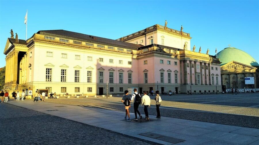 Highlights Berlin Rickshaw Private Guide Pick (up Included)