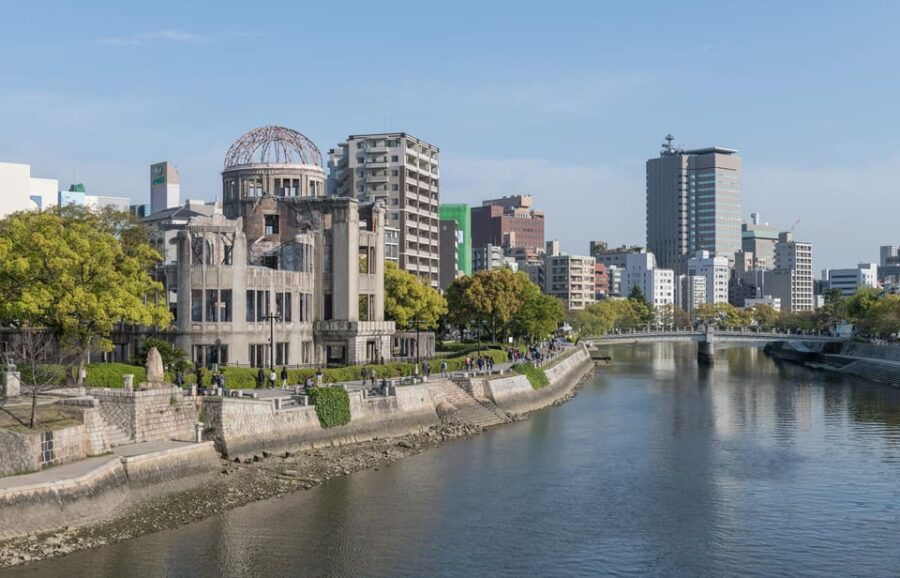 Hiroshima: History and Hidden Gems Tour - Tour Overview and Details