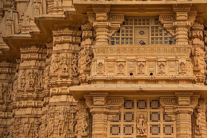 Historical and Spiritual Sojourn: Rajkot to Somnath Tour
