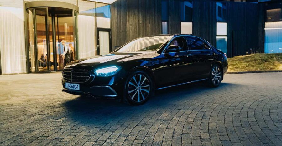 Iceland: AIRPORT TRANSFER KEF AIRPORT TO REYKJAVIK CITY - Transfer Details