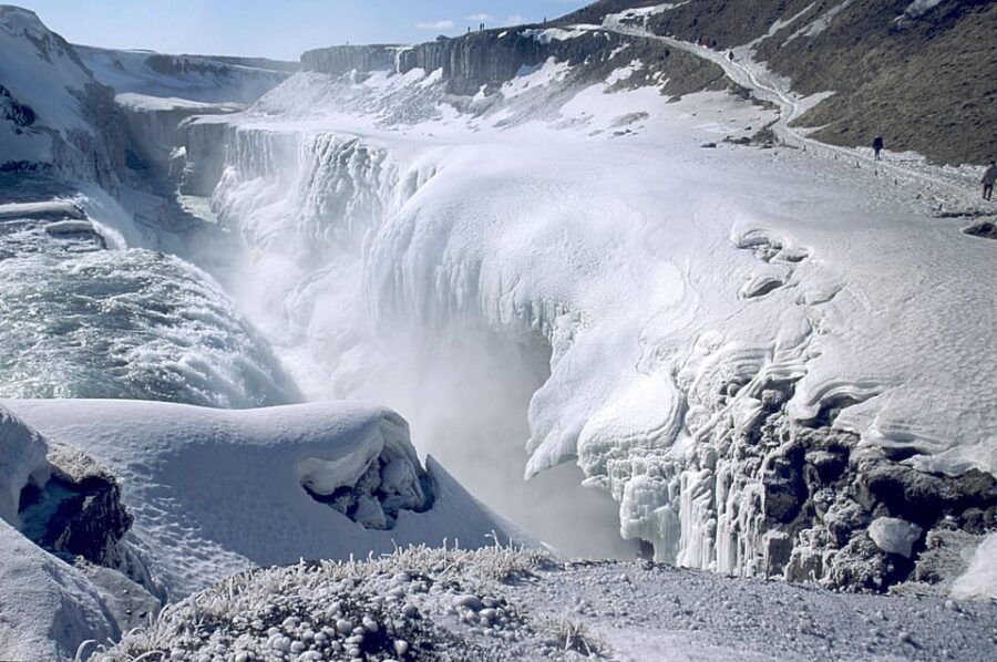 Iceland: Hidden Powers & Northern Lights 6 Day Guided Tour