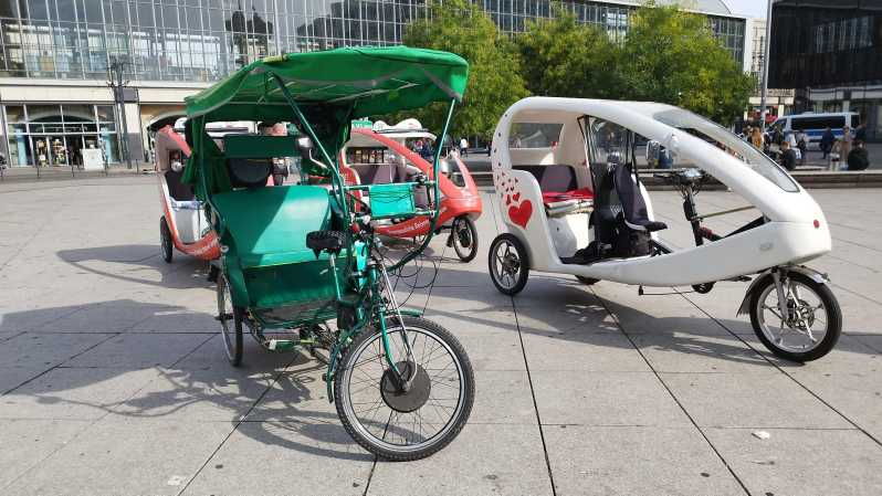 Inclusive Pick up to 10 Berlin Rickshaw up to 20 Person