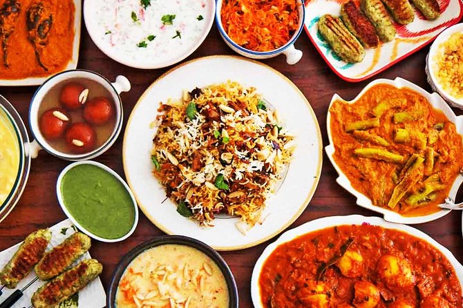 Indulge in Flavours and Food Stories of New Delhi - Street Food Delights